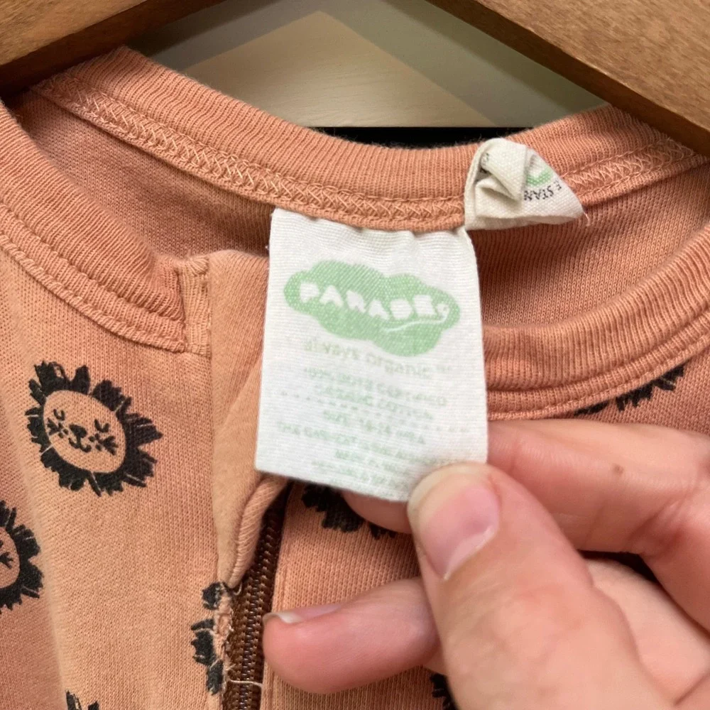 Parade Organics Kids Peach Lion Print Short Sleeve Zip Romper‎ 18-24 Months